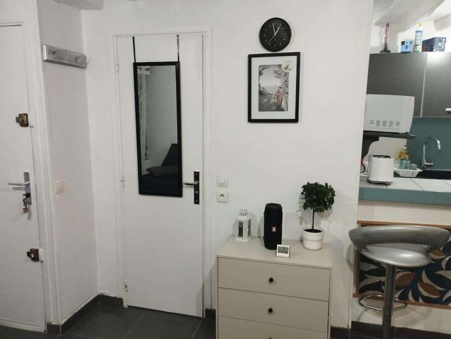 Apartamento Studio équipé proche aéroport Paris CDG Vemars Exterior foto