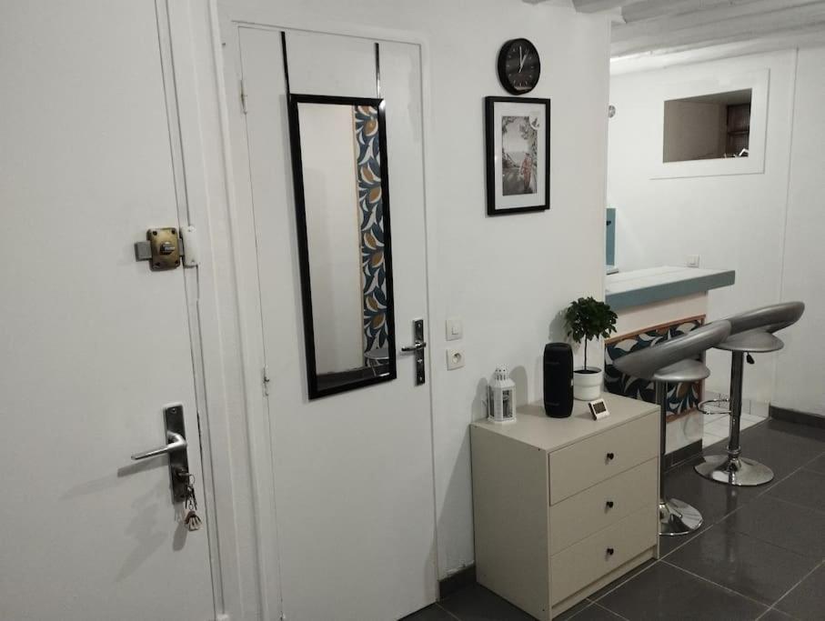 Apartamento Studio équipé proche aéroport Paris CDG Vemars Exterior foto